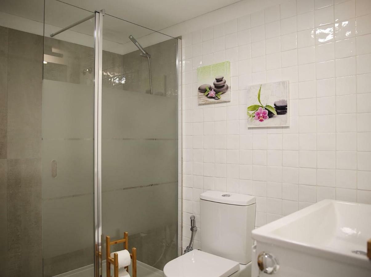 Family Studio Aveiro Apartment ภายนอก รูปภาพ